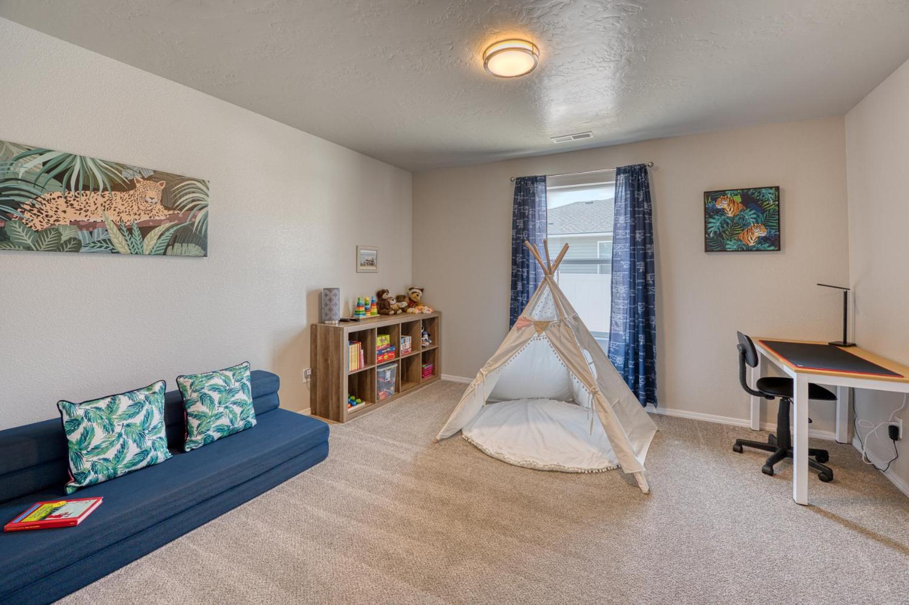 Family Friendly Playroom Garage Caldwell Exteriér fotografie